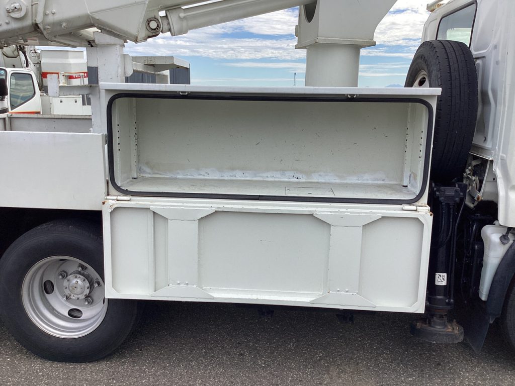 デュトロ SS10A アイチ製 高所作業車｜高所作業車･建柱車トータルサポート by 神田車輌株式会社