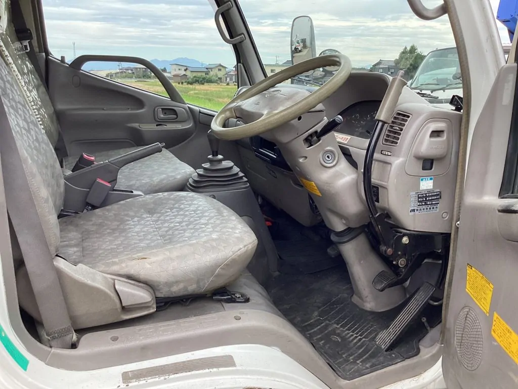 日野デュトロ SS10A アイチコーポレーション製|高所作業車・建柱車トータルサポート by 神田車輌株式会社