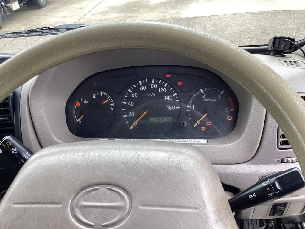 日野デュトロ SS10A アイチコーポレーション製|高所作業車・建柱車トータルサポート by 神田車輌株式会社