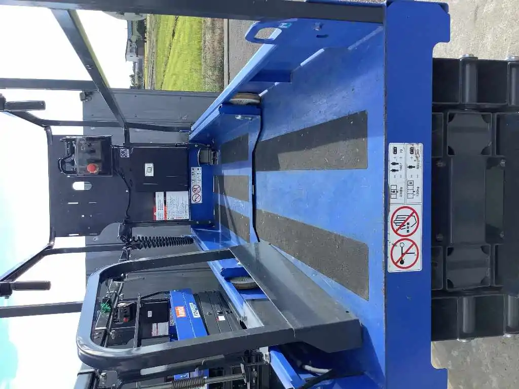 SV08E1NL   8M 垂直昇降型高所作業車｜高所作業車･建柱車トータルサポート by 神田車輌株式会社